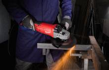 MILWAUKEE AG 22-230/DMS 2200W ΓΩΝΙΑΚΟΣ ΤΡΟΧΟΣ 230ΜΜ ( 4933433630 )