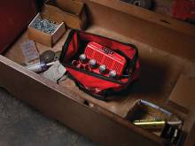 MILWAUKEE M12 C4 ΦΟΡΤΙΣΤΗΣ 4ων ΘΥΡΩΝ  ( 4932430554 )