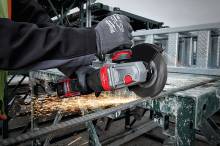 MILWAUKEE M18 FUEL FHSAG125XPDB-552X ΓΩΝΙΑΚΟΣ ΤΡΟΧΟΣ 125 MM ΥΨΗΛΗΣ ΑΠΟΔΟΣΗΣ ΜΕ ΦΡΕΝΟ ( 4933471080 )