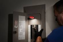 MILWAUKEE FL-LED ΦΑΚΟΣ ΕΡΓΑΣΙΑΣ ΕΥΡΕΙΑΣ ΔΕΣΜΗΣ 300 LUMENS ( 4933464824 )