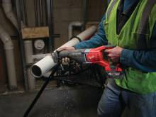 MILWAUKEE M18 BSX-402C SAWZALL ΣΠΑΘΟΣΕΓΑ ( 4933447285 )