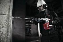 MILWAUKEE M18 FUEL CHM-902C 5 Kg ΠΕΡΙΣΤΡΟΦΙΚΟ ΣΚΑΠΤΙΚΟ ΠΙΣΤΟΛΕΤΟ SDS-MAX 6.1 J ( 4933451361 )
