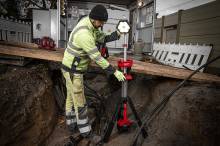 MILWAUKEE M18 SAL2-0 LED ΦΩΤΙΣΤΙΚΟ ΤΡΙΠΟΔΟ 2800 LUMENS ( 4933492486 )