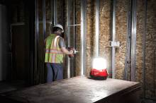 MILWAUKEE M18 TAL-0 LED ΦΑΝΟΣ ΕΠΙΘΕΩΡΗΣΗΣ 360° 2200 LUMENS ( 4933464134 )